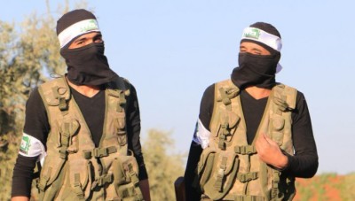 قائد بفرقة الصفوة لقاسيون .. صدينا تسلل للنظام ودمرنا آلية له غرب حلب
