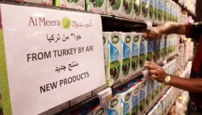 تركيا ترسل 5 آلاف طن من المواد الغذائية إلى قطر