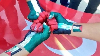 بالصور: حشود غفيرة بإسطنبول نصرة للأقصى