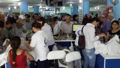 مسؤول في النظام يصرّح بشأن رفع الدعم عن المواد التموينية عبر البطاقة الذكية