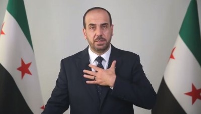 مع بدء الانتخابات.. نصر الحريري يوجه آخر كلمة للشعب السوري كرئيس لهيئة التفاوض (فيديو)