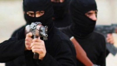 سطو مسلح في المربع الأمني بدرعا على الطريقة الهيليودية