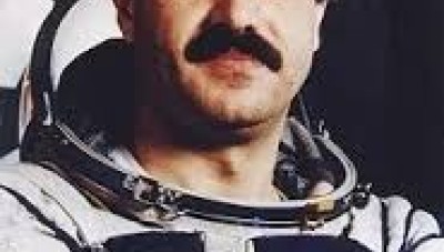 رائد الفضاء محمد فارس: النظام الديكتاتوري وقائده لا يريدون إبراز اسم آخر