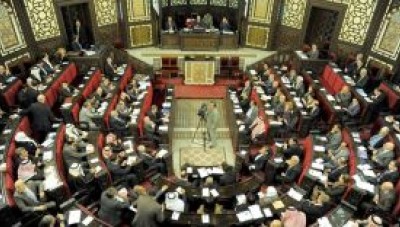 عضو في "برلمان النظام" يتراجع عن تصريحات له حول زيادة الرواتب
