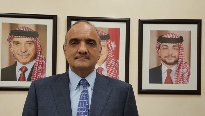 الأردن .. الملك يكلف الخصاونة بتشكيل الحكومة الجديدة