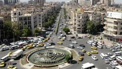 شاب ينتحل شخصية فتاة ويحتال على مئات الأشخاص في دمشق