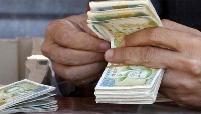 تراجع جديد لليرة أمام العملات الأجنبية وتحليق للذهب