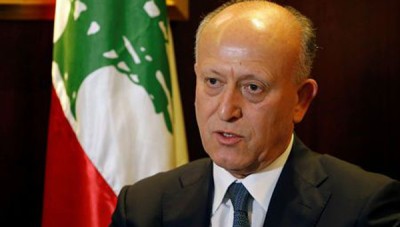 أشرف ريفي يطالب اللبنانيين تحرير بلدهم من حزب الله والنظام السوري