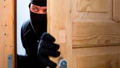 في حي المهاجرين بدمشق.. حفيد يستعين بصديق لسرقة جدته وخالته 
