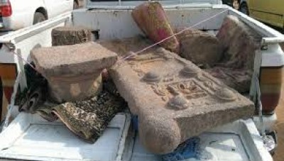 الجمارك الأردنية تحبط محاولة تهريب آثار إلى سوريا