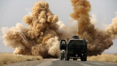 هجوم يستهدف رتل شاحنات للتحالف بالعراق