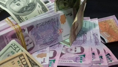 الليرة السورية تعكس اتجاهها وتنهار من جديد عند إغلاق تداولات الأحد