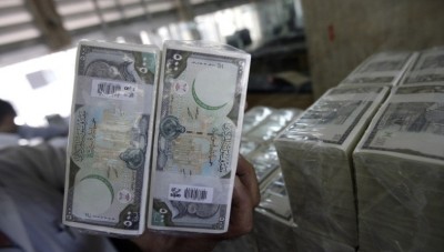 الليرة السورية تفتتح تداولاتها بانهيار جديد الاثنين