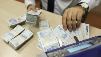 هبوط مستمر لليرة التركية امام العملات الرئيسية  