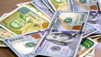 أسعار تصريف الدولار تحافظ على ارتفاعها في افتتاح تداولات الثلاثاء