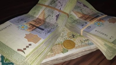 انهيار جديد لليرة في افتتاح تعاملات الأربعاء