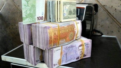 الدولار يسجل سعراً جديداً في افتتاح تعاملات الأحد