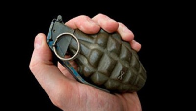 باستخدام قنبلة يدوية ...شخص يقتل زوجته ويصيب 9 أشخاص في دمشق 