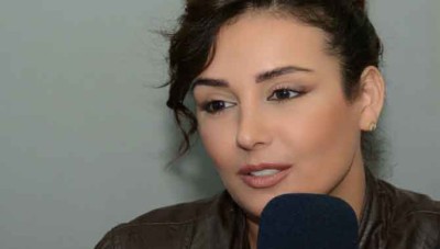 الفنانة السورية كندا حنا تخرج عن صمتها ...وتدافع عن مشاهدها الجريئة في الإفطار الأخير
