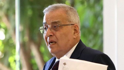 وزير خارجية لبنان: الحكومة لاتستطيع منع حزب الله من التدخل في سوريا