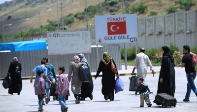 مصادر : عدد اللاجئين السوريين  في تركيا يصل إلى 3 ملايين و700 ألف 