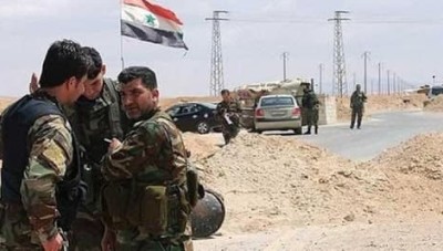 قوات النظام تحاصر قرية دبسي عفنان بريف الرقة وتعتقل عشرات المدنيين 