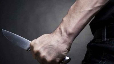 في جريمة نكراء ...شاب يقتل أمه نحرا بسكين