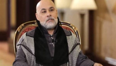 المنجم اللبناني مايك فغالي يتوعــد صنّاع مسلسل كسر عضم بالقضاء