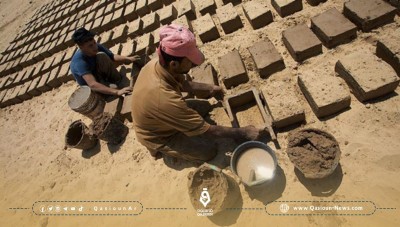 عودة البناء بالطوب الطيني (اللِّبن) في مناطق سيطرة النظام