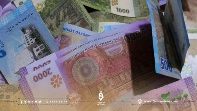 انخفاض حاد في سعر صرف الليرة السورية مقابل الدولار