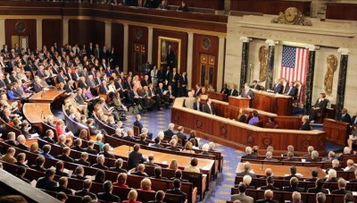 مجلس النواب الأمريكي يصوت على قرار لعزل ترامب الخميس