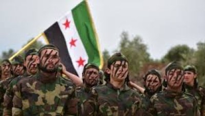 القائد العامّ لـ"الجبهة الوطنية" يحضّ المقاتلين على الاستمرار بالدفاع عن الشمال السوري