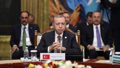 مقترح من أردوغان لإقامة مشاريع سكنية واقتصادية للسوريين