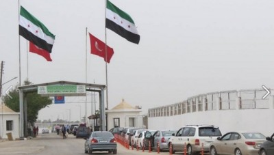 معبر باب الهوى يقبل طلبات "لم الشمل" والتسجيل مستمر