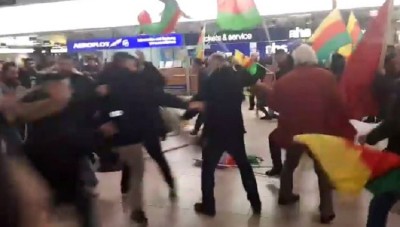 شجار بالهروات والسكاكين بين أكراد واتراك بالمانيا