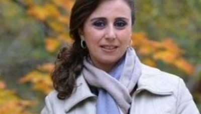 من هي اللبنانية"زينة عكر" أول امرأة تحمل حقيبة وزارة الدفاع في بلد عربي 