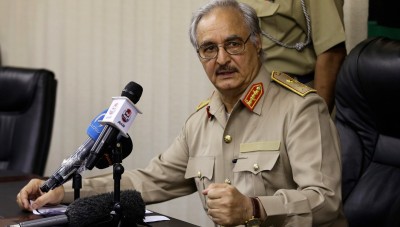 مصدر خاص: روسيا تجند مرتزقة من النظام للقتال في ليبيا مع حفتر 