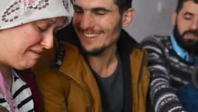 يعيش محمود
