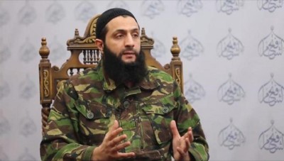 في ظهور مختلف.. هل يسعى "الجولاني" لتغيير صورة "تحرير الشام" (صور)