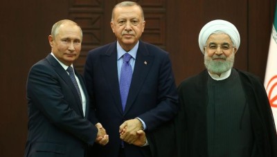 المونيتور: روسيا وتركيا وإيران متفقون على الإطاحة ب "بشار الأسد"