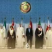القمة الخليجية تجدد موقفها من القضية السورية الداعمة للحل السياسي وفق القرار 2254