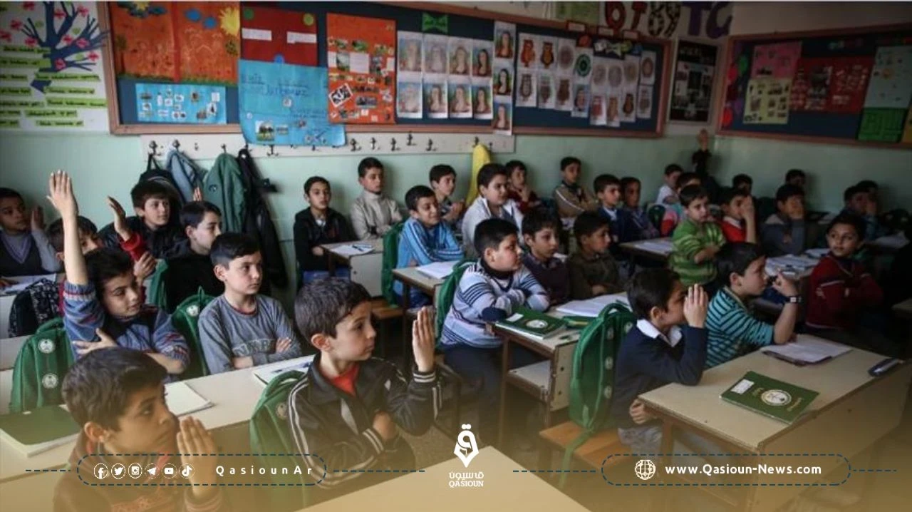 نظام الأسد يسمح باستقالة المعلمين الذين خدموا لمدة 30 عاماً