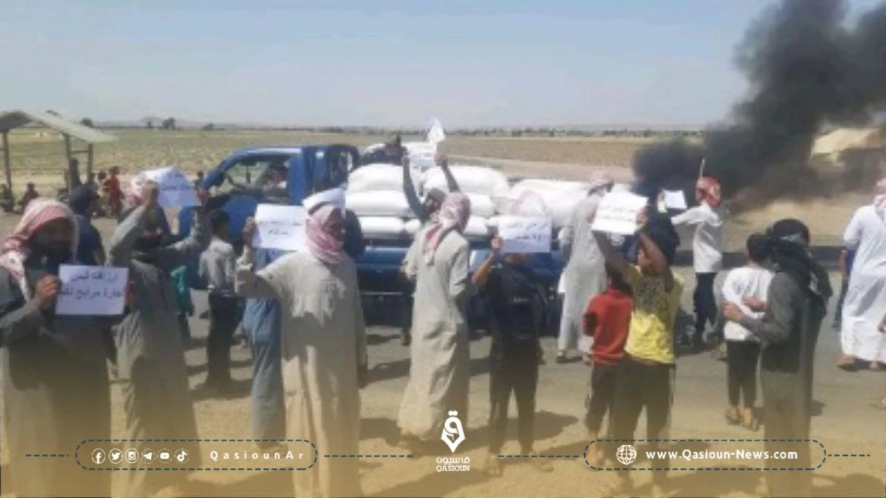 احتجاجات ضد سعر القمح لدى “الإدارة الذاتية” شمال شرق سوريا