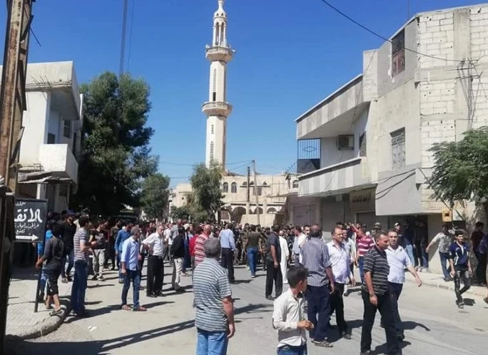 اتفاق بين المجموعات المحلية وقوات النظام لإنهاء التوترات في بلدة كناكر بريف دمش
