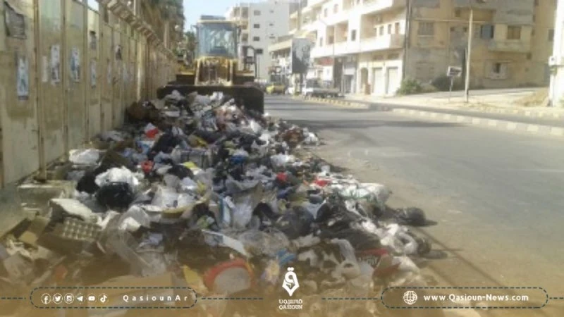 الإدارة الذاتية تصدر قراراً بمنع نبش القمامة