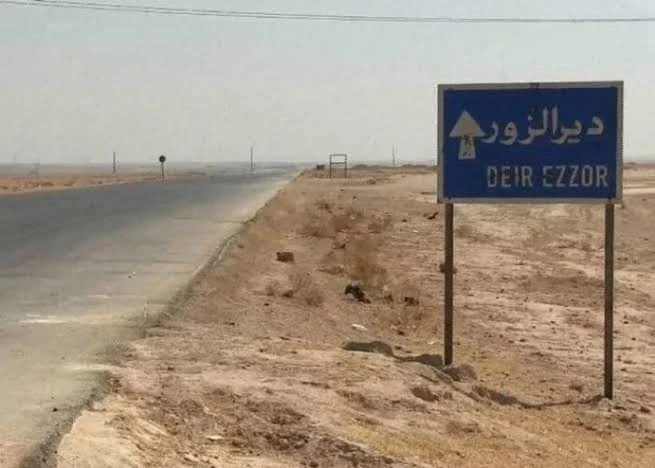 أهالي دير الزور يشتكون سوء الخدمات بعد سقوط الأمطار