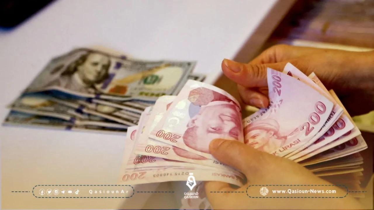 سعر الليرة السورية والتركية مقابل الدولار في سوريا يوم الأربعاء