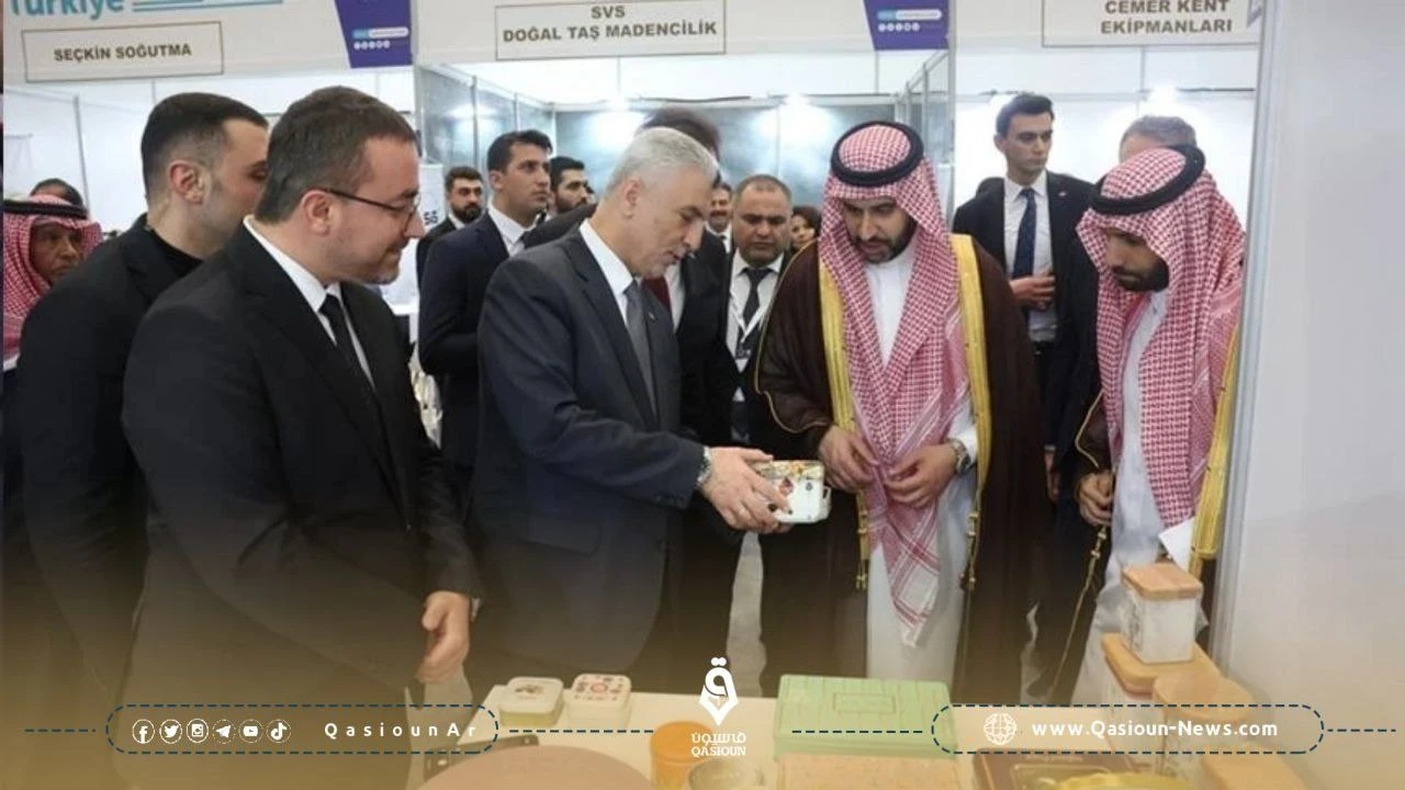 وزير تركي يتحدث عن عام